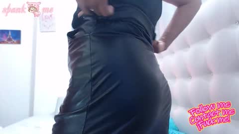 Snapshot of hornywife_ chatting on September 2025 12:49:02 PM Agatha online show from September 2025 12:49:02 PM