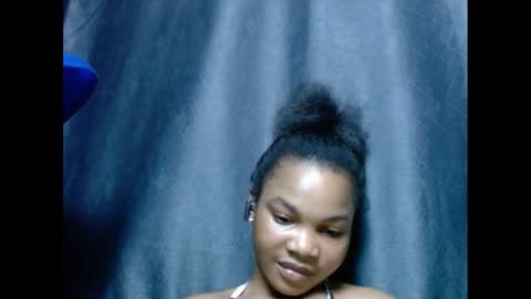 Snapshot of hornyxbum chatting on December 2024 04:01:02 AM hornyxbum online show from December 2024 04:01:02 AM