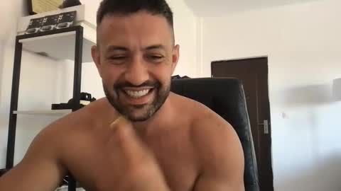 Snapshot of horsechris chatting on May 2026 09:38:02 AM Chriss90 online show from May 2026 09:38:02 AM