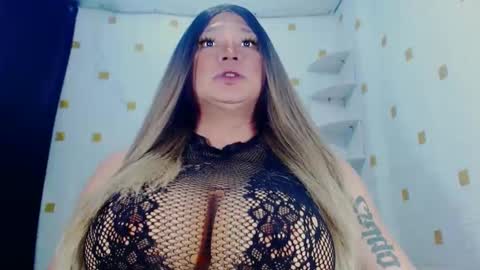 YOUR MAJESTY LUCY PEARL online show from January 2025 03:50:01 PM