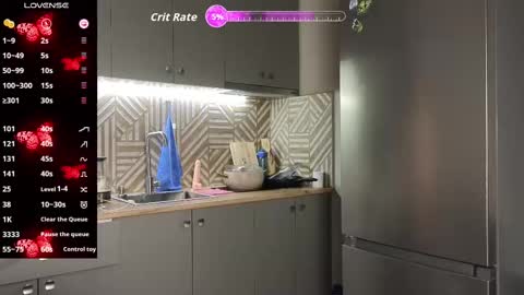 hosina_sayeri online show from October 2025 07:23:02 PM