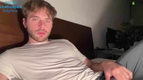 Edward aka Wolf online show from November 2025 10:20:02 PM