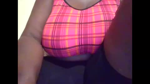 Snapshot of hot_alynn chatting on October 2025 07:51:02 AM ALLYN online show from October 2025 07:51:02 AM