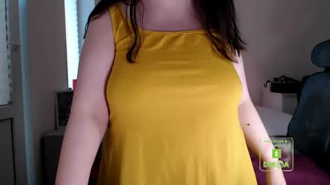 Snapshot of hot_and_pretty chatting on April 2026 03:13:01 PM Lila online show from April 2026 03:13:01 PM