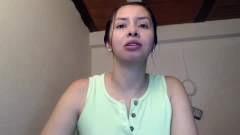 Snapshot of hot_angels___ chatting on September 2025 02:08:01 PM angels online show from September 2025 02:08:01 PM