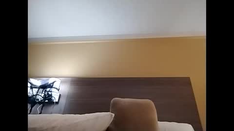 hot_bambi_and_hung_beast online show from December 2024 05:22:02 PM