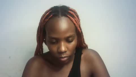 Snapshot of hot_berry2003 chatting on January 2025 06:02:01 PM Millie online show from January 2025 06:02:01 PM