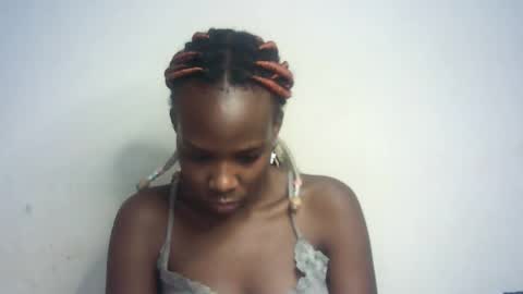 Snapshot of hot_berry2003 chatting on January 2025 12:16:01 PM Millie online show from January 2025 12:16:01 PM