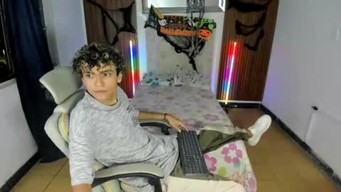 hot bunny online show from October 2025 12:23:01 AM