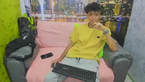 hot bunny online show from December 2025 12:46:02 PM