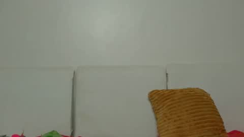 Snapshot of hot_chiqqq chatting on May 2026 02:45:01 PM hot_chiqqq online show from May 2026 02:45:01 PM