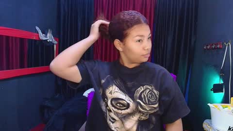 hot chocolate 4u online show from December 2024 11:29:01 AM