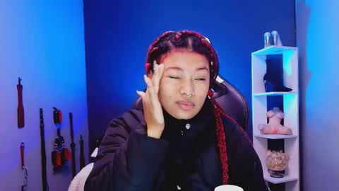 hot chocolate 4u online show from December 2025 12:14:01 PM