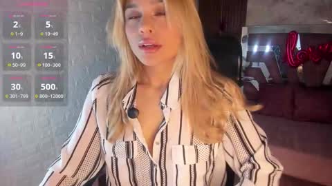 Snapshot of hot_cupid01 chatting on February 2026 11:06:02 AM Valery online show from February 2026 11:06:02 AM