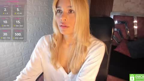 Snapshot of hot_cupid01 chatting on March 2026 10:42:02 AM Valery online show from March 2026 10:42:02 AM