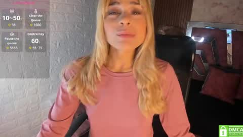 Snapshot of hot_cupid01 chatting on April 2026 10:55:01 AM Valery online show from April 2026 10:55:01 AM