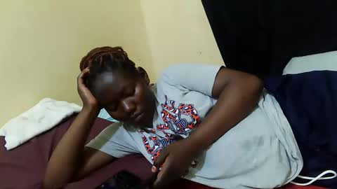 Milly online show from February 2026 07:10:01 PM