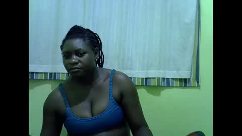 hot_girlly online show from February 2026 06:45:01 PM