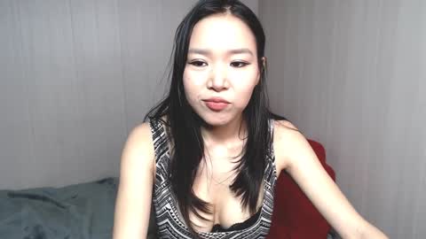 Snapshot of hot_hole_02 chatting on January 2025 12:04:02 PM Natsume online show from January 2025 12:04:02 PM