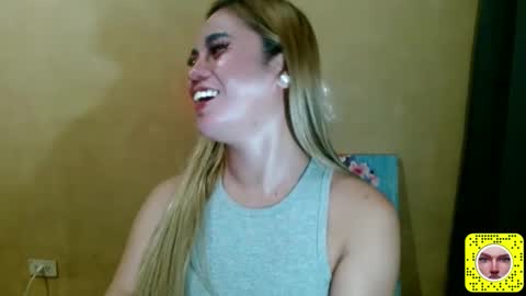 Snapshot of hot_jessyxoxo chatting on April 2026 05:59:02 PM Jessy online show from April 2026 05:59:02 PM