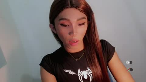Khianna online show from August 2026 03:39:01 PM