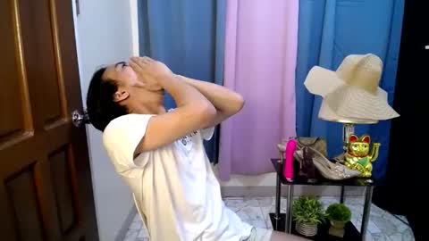 hot_kianxx online show from May 2026 05:40:02 PM