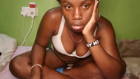 hot_latifah online show from November 2025 01:17:02 AM