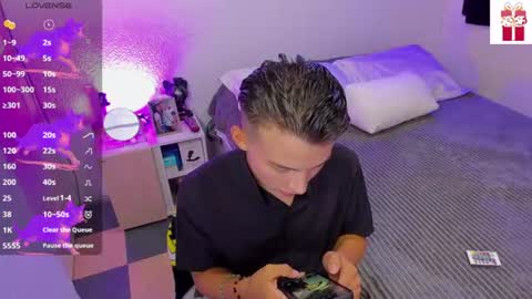 Alejandro online show from July 2026 04:20:02 AM