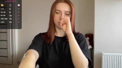 Lina online show from December 2025 08:20:02 AM