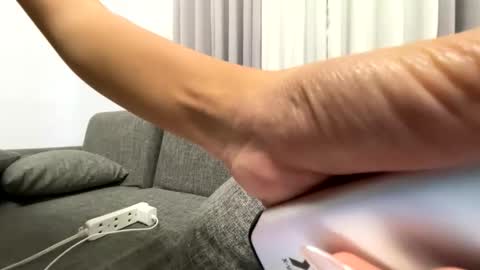 Snapshot of hot_lunax chatting on March 2026 01:00:01 AM khim online show from March 2026 01:00:01 AM