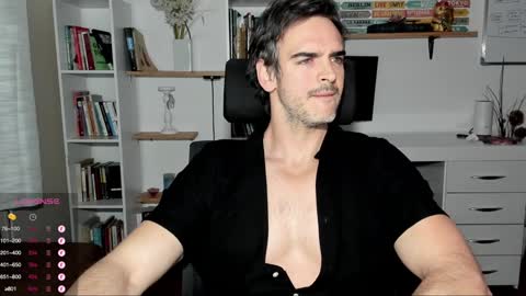 Martin online show from December 2024 08:39:01 PM