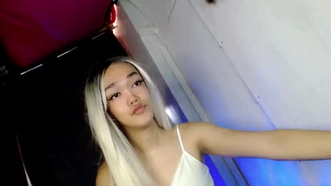 Snapshot of hot_moma69 chatting on April 2026 07:25:02 AM hot_moma69 online show from April 2026 07:25:02 AM