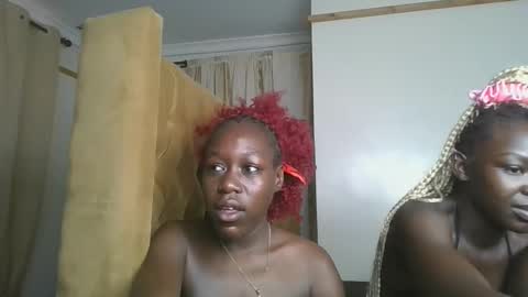 Snapshot of hot_petite1 chatting on February 2026 06:23:01 AM Hot petite online show from February 2026 06:23:01 AM