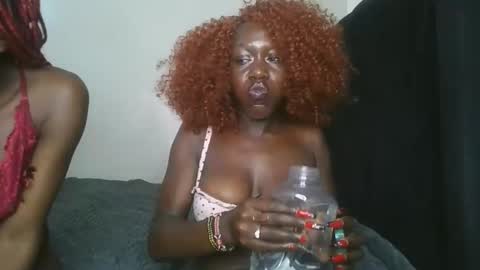 Snapshot of hot_petite1 chatting on April 2026 08:53:02 PM Hot petite online show from April 2026 08:53:02 PM