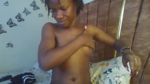 Snapshot of hot_petite100 chatting on April 2026 09:59:02 AM hot petite100 online show from April 2026 09:59:02 AM
