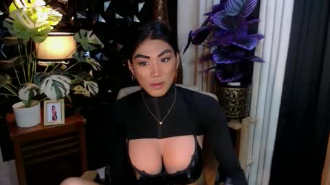 Snapshot of hot_pleasure_cock chatting on November 2025 08:59:02 AM Julli Anna online show from November 2025 08:59:02 AM