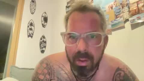 Snapshot of hot_sex83 chatting on October 2025 05:35:01 PM letmedoo2 online show from October 2025 05:35:01 PM