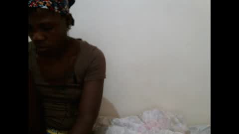 Snapshot of hot_shannia chatting on October 2025 06:15:01 AM hot_shannia online show from October 2025 06:15:01 AM