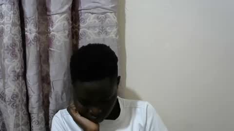 hot_shawrry online show from February 2025 06:03:01 PM