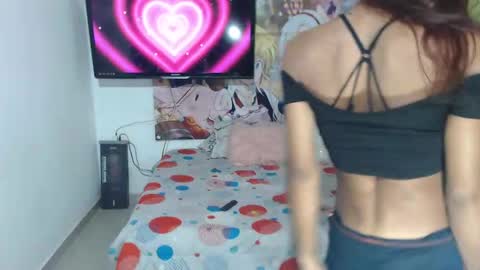 Snapshot of hot_skiiny chatting on October 2025 04:46:02 AM hot_skiiny online show from October 2025 04:46:02 AM
