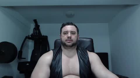 Stefano.. online show from February 2025 05:18:02 PM