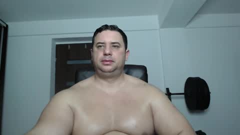 Stefano.. online show from October 2025 04:29:02 AM