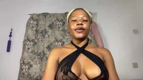 Snapshot of hot_stellaa chatting on March 2026 01:54:02 AM Stella online show from March 2026 01:54:02 AM