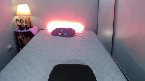 Snapshot of hot_vexana chatting on November 2025 01:28:01 AM RODA online show from November 2025 01:28:01 AM