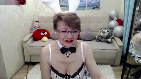 Snapshot of hot_woman04 chatting on April 2026 08:21:01 PM Sofia online show from April 2026 08:21:01 PM