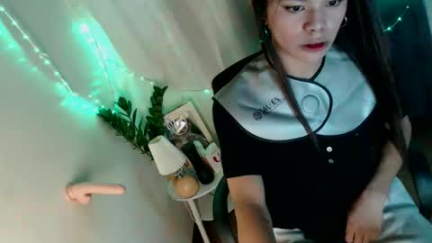 Snapshot of hot_yanna143 chatting on April 2026 10:38:01 AM Yanna online show from April 2026 10:38:01 AM