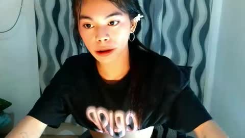 Snapshot of hot_yanna143 chatting on April 2026 11:11:02 AM Yanna online show from April 2026 11:11:02 AM