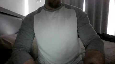 hotandhard123321 online show from March 2026 01:55:01 PM