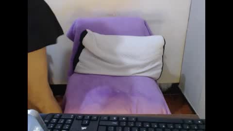 hotasianyue69 online show from April 2026 04:45:01 PM