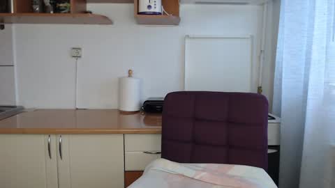 Snapshot of hotass01 chatting on December 2024 11:29:01 AM Anie online show from December 2024 11:29:01 AM